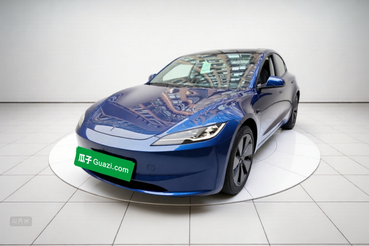 Tesla Model 3 2026 car image #2
