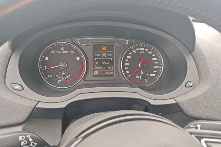 Audi Q3 2016 #12 Audi Q3 2016 car image #12