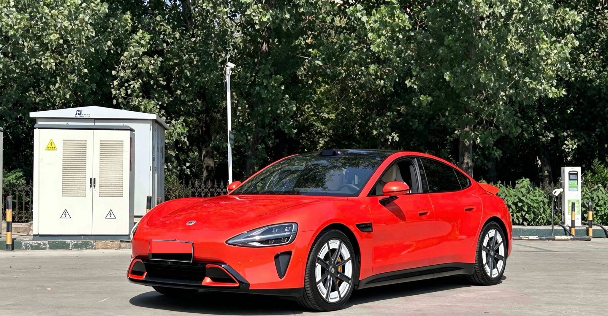 MI SU7 2025 car image 