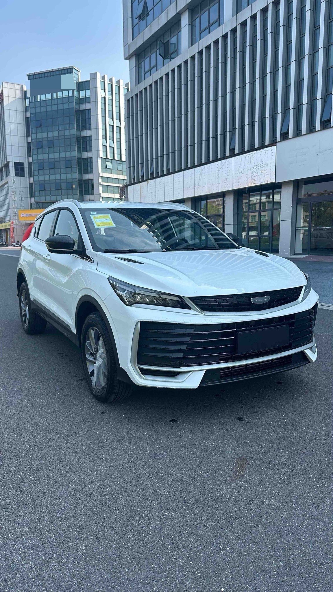 GEELY Coolray 2026 #9 GEELY Coolray 2026 car image #9