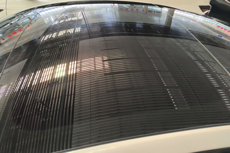 Tesla Model 3 2025 car image #25