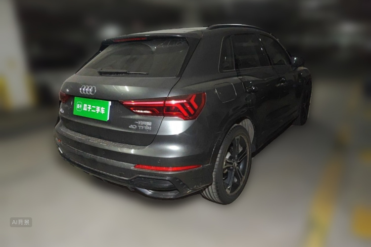 Audi Q3 2020 car image #7