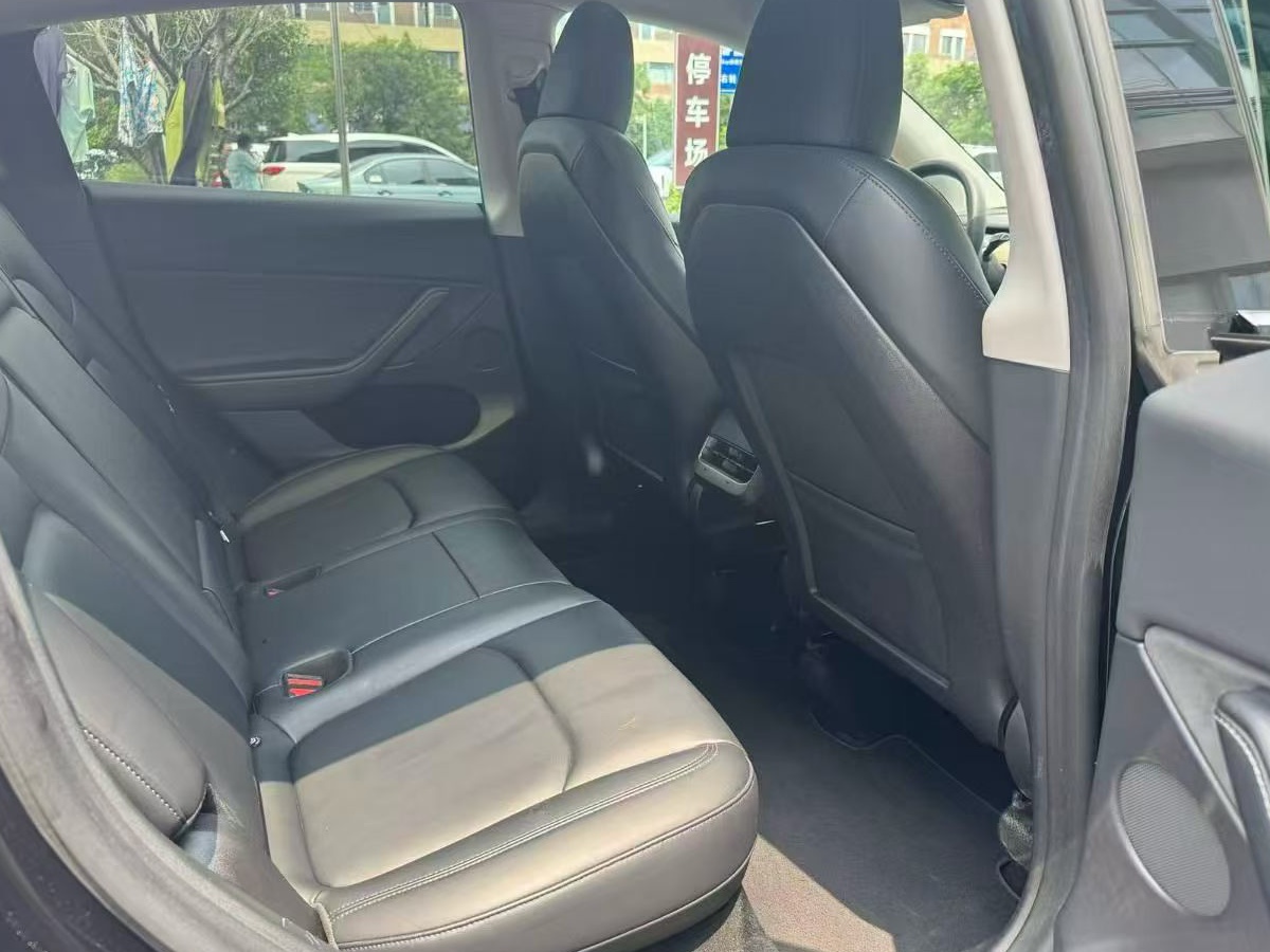 Tesla Model Y 2022 #3 Tesla Model Y 2022 car image #3