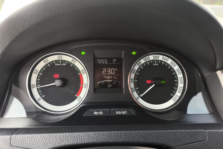 Skoda Rapid 2020 image de voiture #12