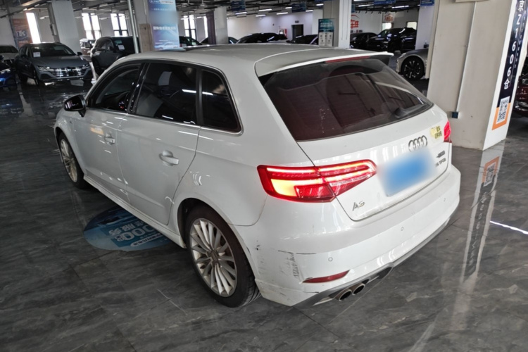 Audi A3 2017 car image #5