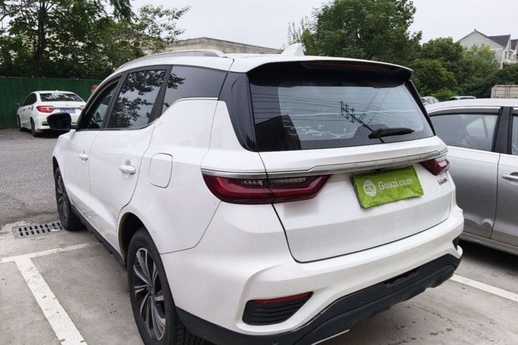 GEELY Vision X6 2020 #5 GEELY Vision X6 2020 imagen de coche #5