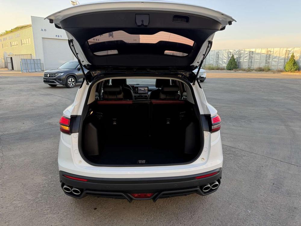 2022 #14 2022 imagem de carro #14
