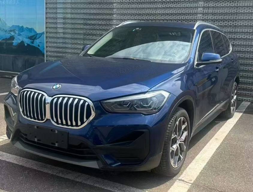 BMW X1 2021 car image 