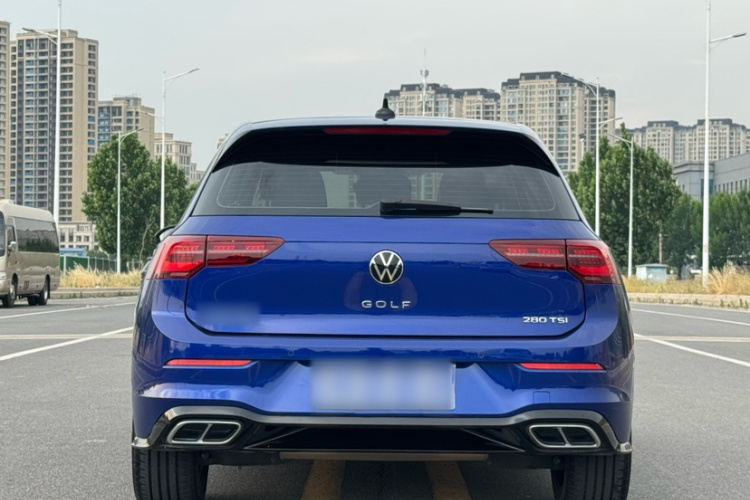 Volkswagen Golf 2021 car image #5