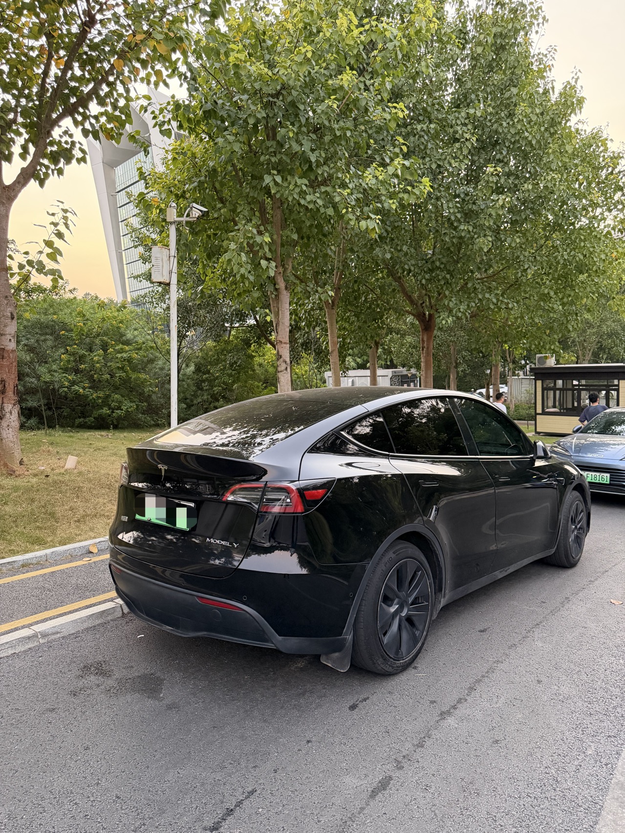Tesla Model Y 2023 #4 Tesla Model Y 2023 immagine di auto #4