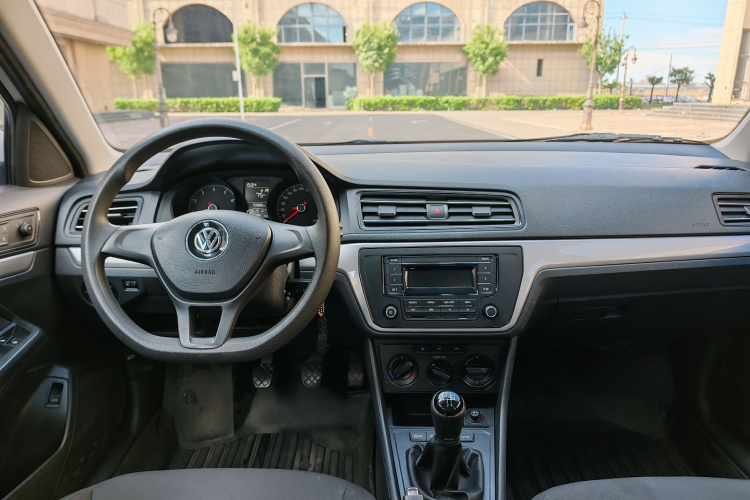 Volkswagen Lavida 2020 car image #13