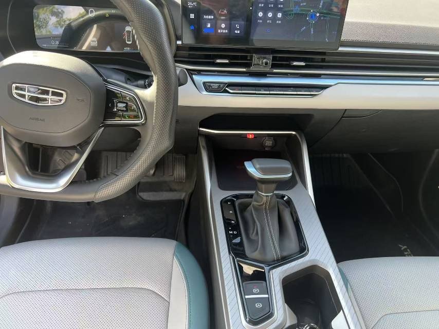 GEELY Emgrand 2024 #4 GEELY Emgrand 2024 car image #4