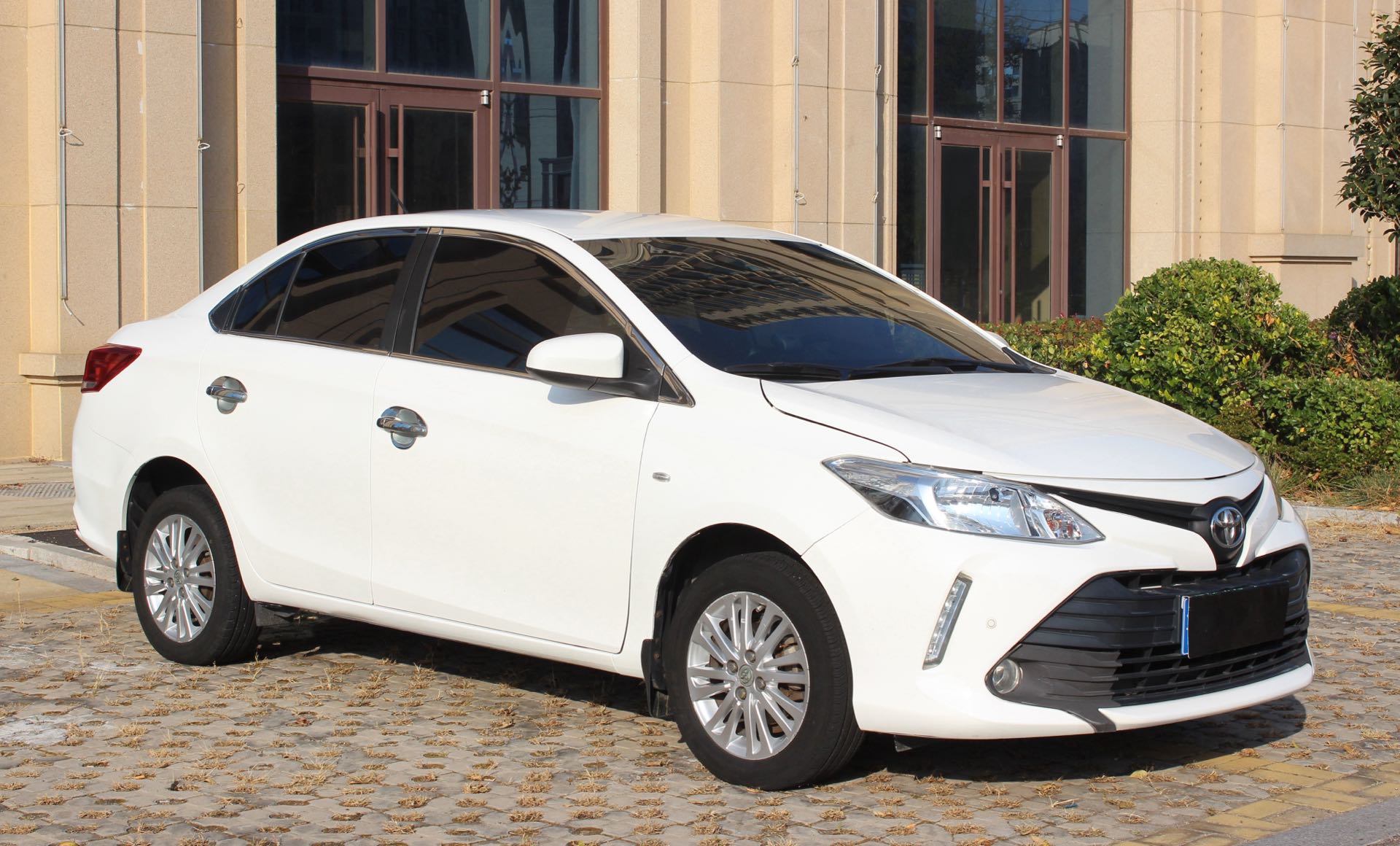 Toyota Vios 2018 imagen de coche #3
