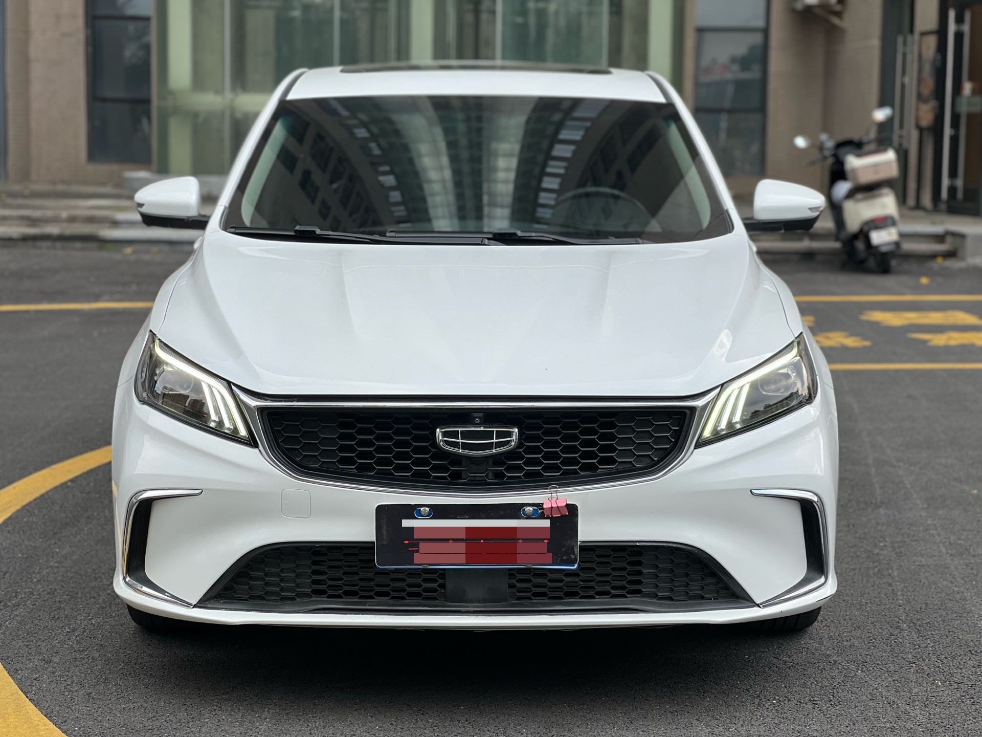 GEELY Binray 2021 car image #2