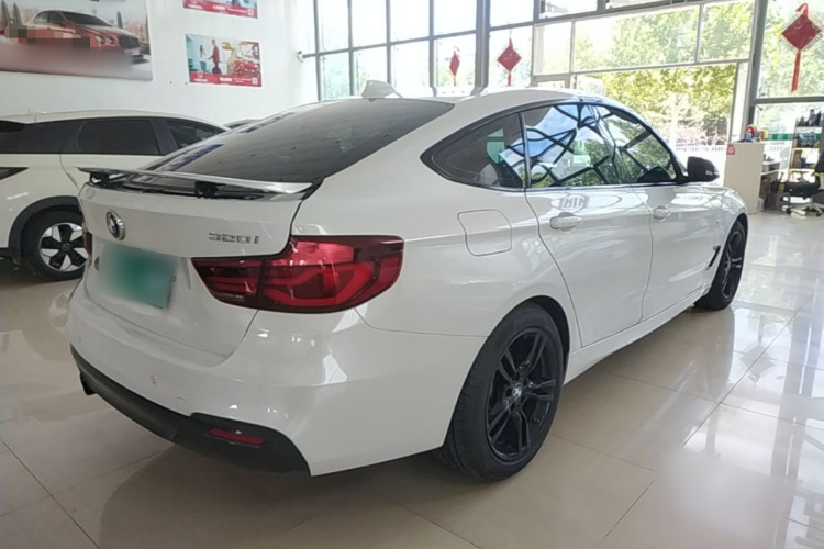BMW 3 Series GT 2020 car image #7