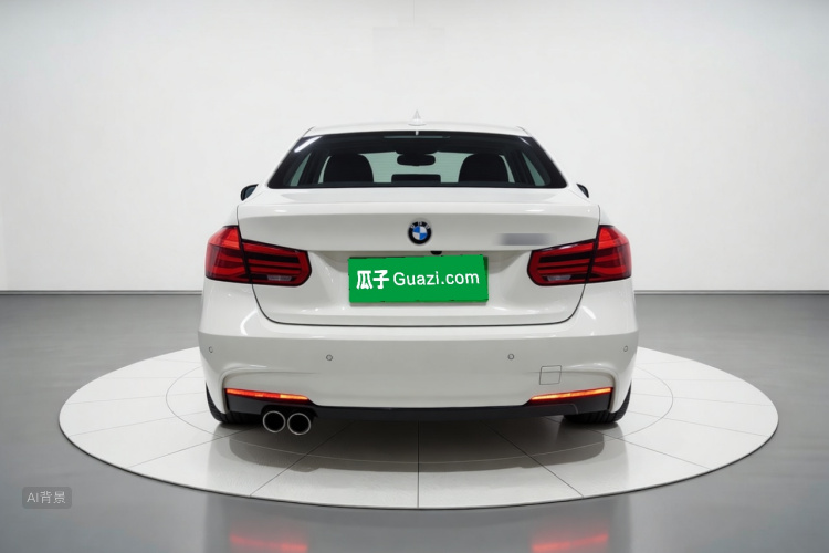 BMW 3 Series 2018 car image #6