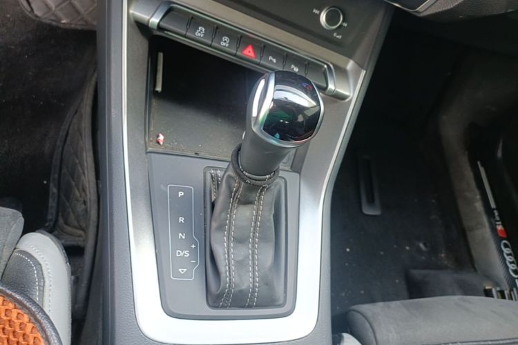 Audi Q3 2023 #18 Audi Q3 2023 immagine di auto #18
