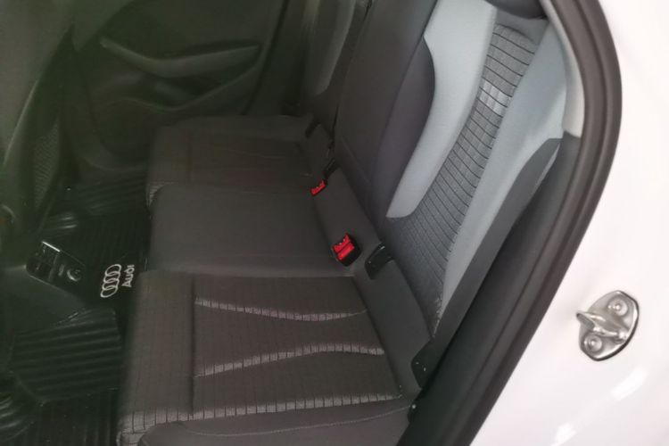 Audi A3 2019 #13 Audi A3 2019 car image #13