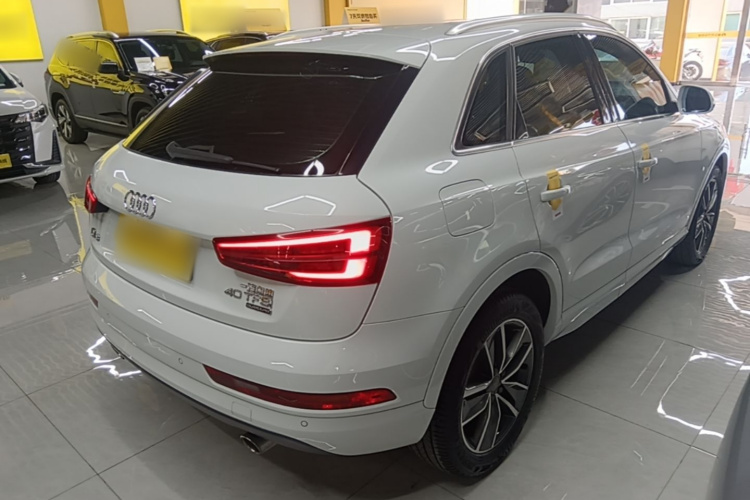 Audi Q3 2017 #7 Audi Q3 2017 car image #7