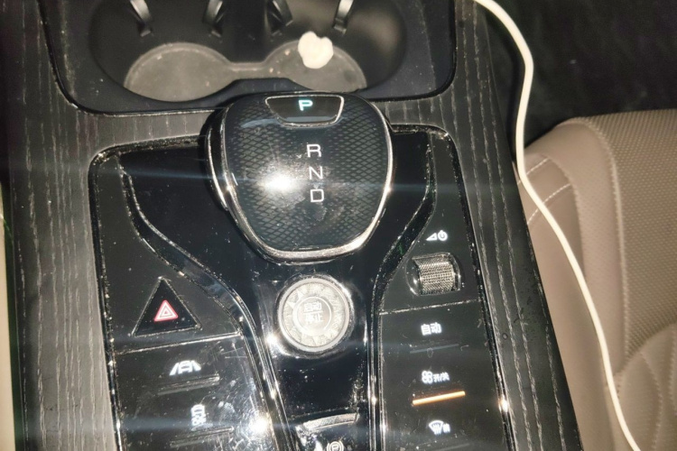 BYD Han 2021 car image #15