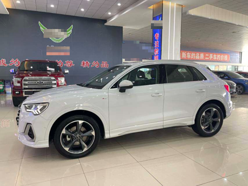 Audi Q3 2023 #2 Audi Q3 2023 car image #2