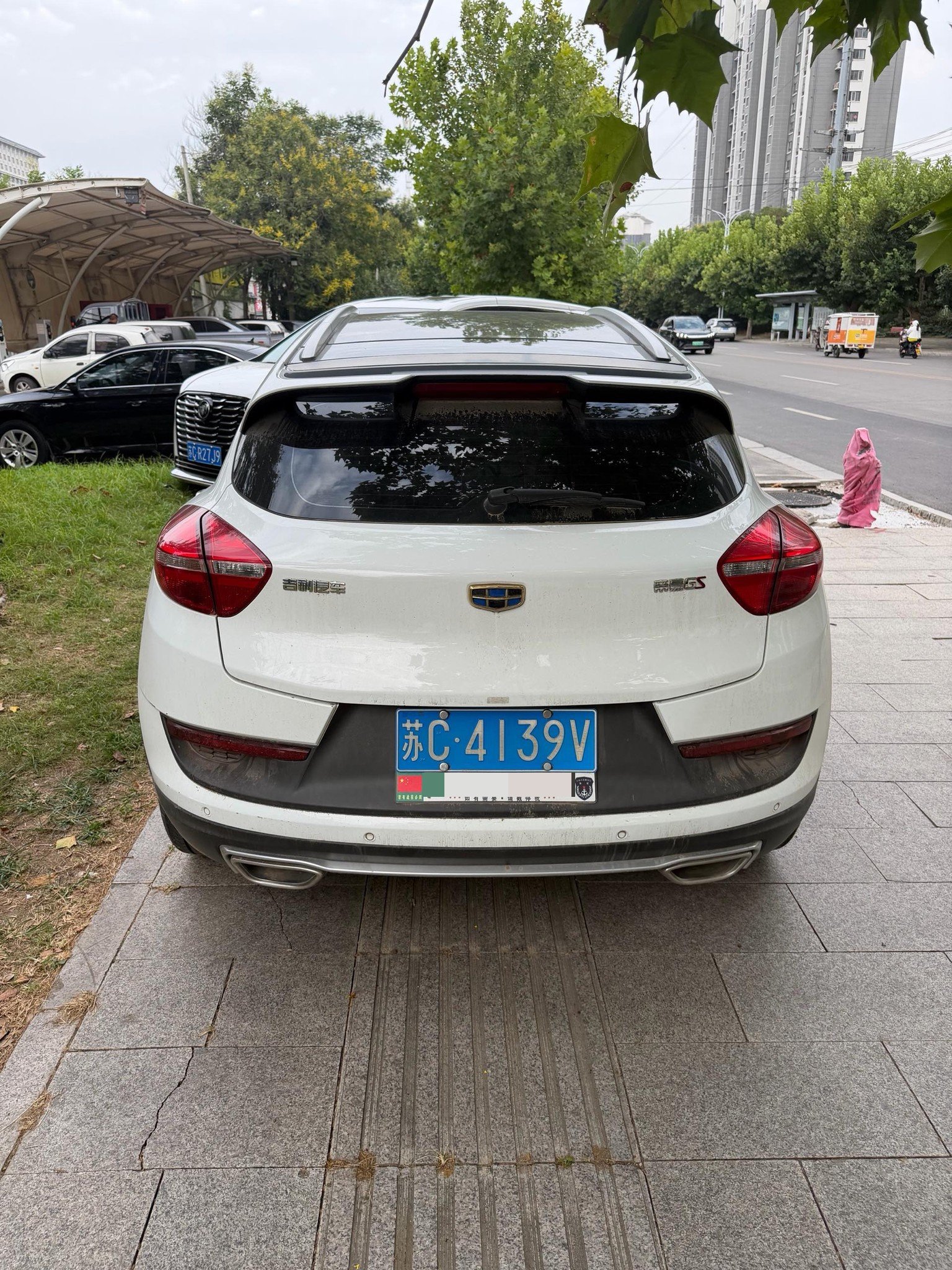 GEELY Emgrand GS 2019 car image #4