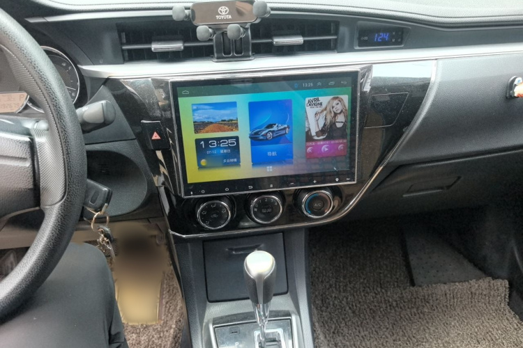 2016 immagine di auto #14