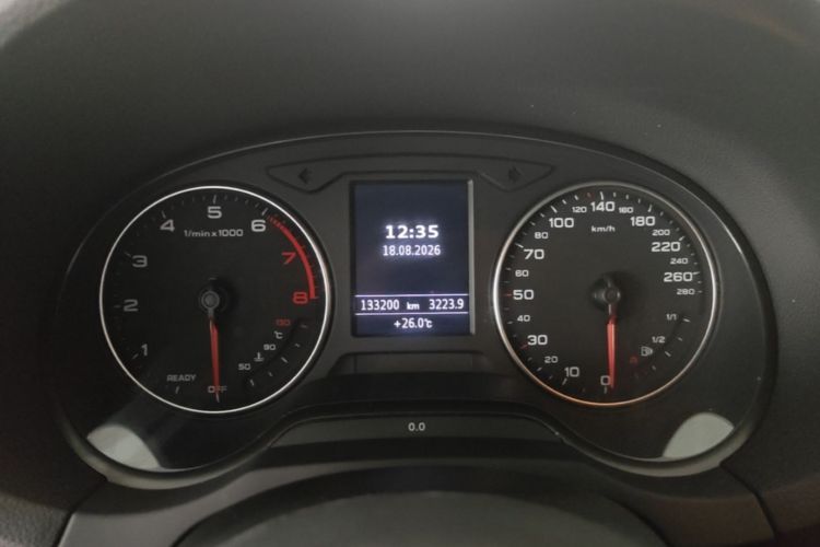 Audi A3 2016 immagine di auto #12