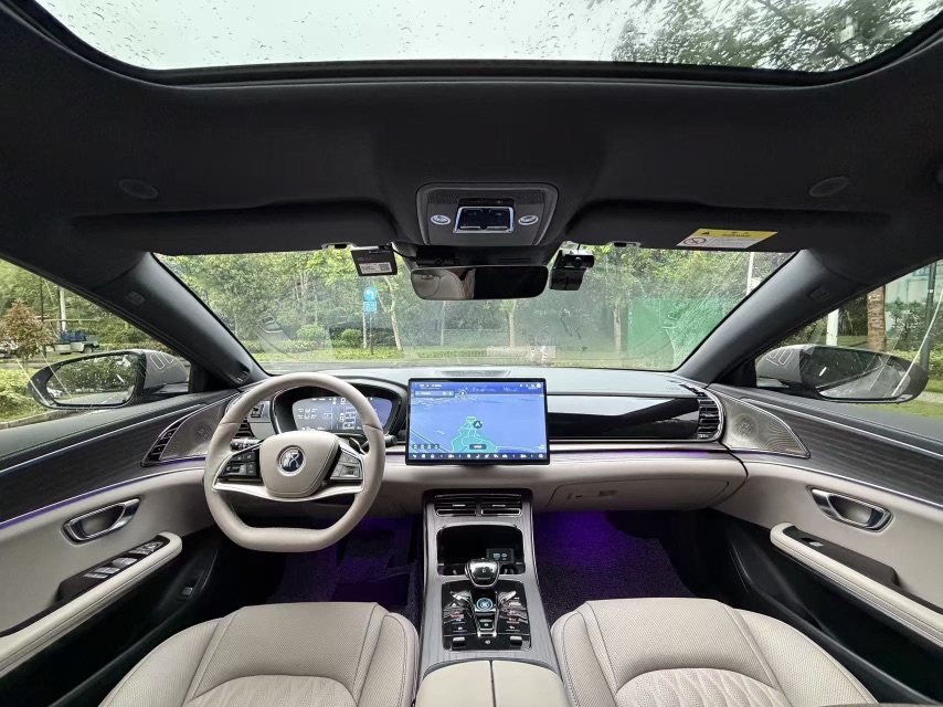 BYD Han 2025 car image #3