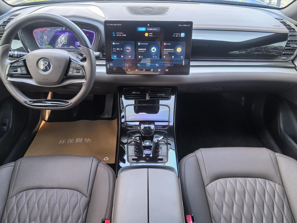 BYD Han 2023 car image #7