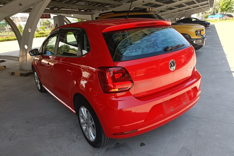Volkswagen Polo 2014 #5 Volkswagen Polo 2014 car image #5