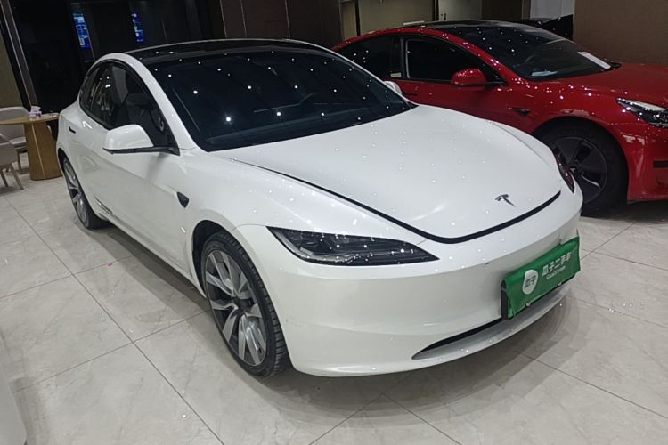Tesla Model 3 2023 #4 Tesla Model 3 2023 car image #4