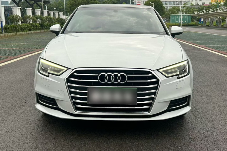 Audi A3 2020 car image #7