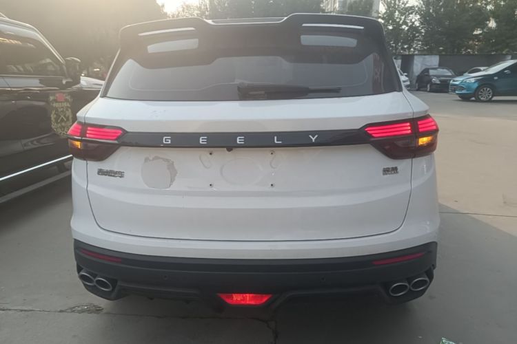 GEELY Coolray 2023 imagem de carro #4