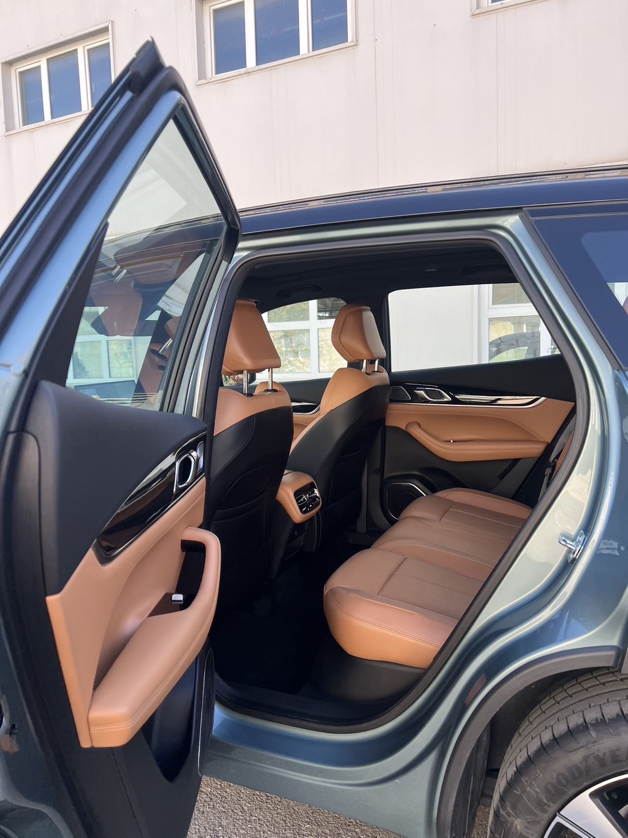 GEELY Boyue L 2025 #5 GEELY Boyue L 2025 imagen de coche #5