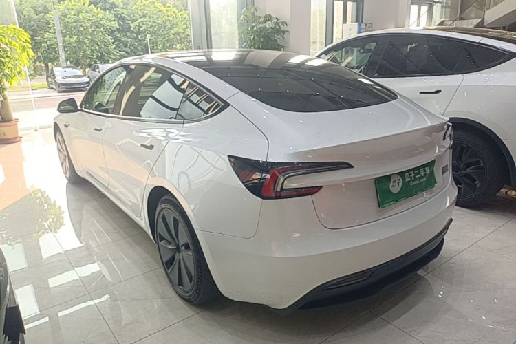 Tesla Model 3 2024 #5 Tesla Model 3 2024 car image #5