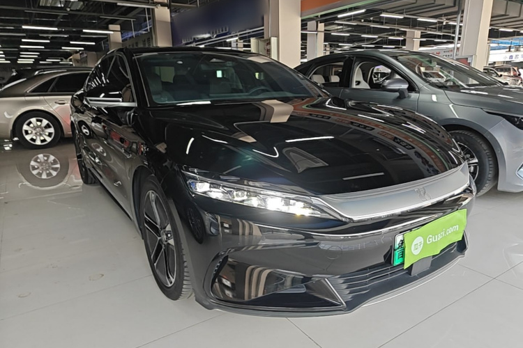 BYD Han 2023 #4 BYD Han 2023 car image #4