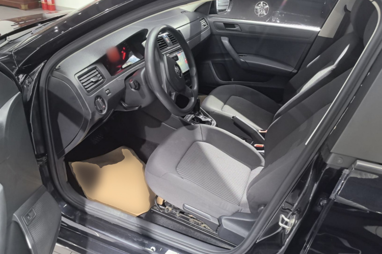 Volkswagen Santana 2021 immagine di auto #16