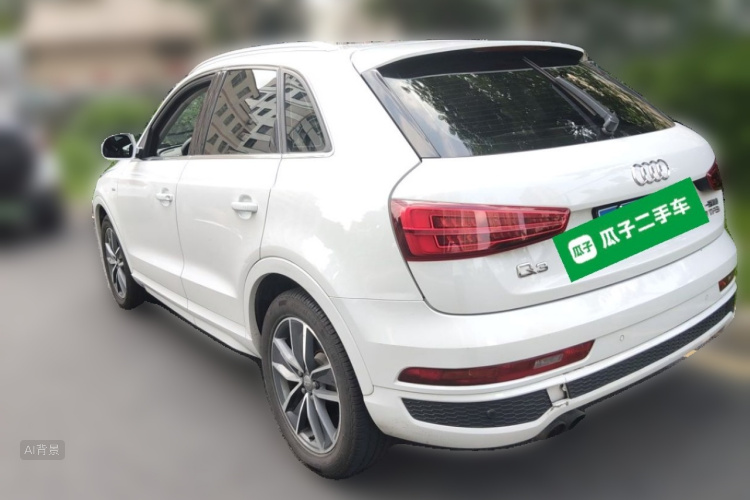 Audi Q3 2019 car image #5