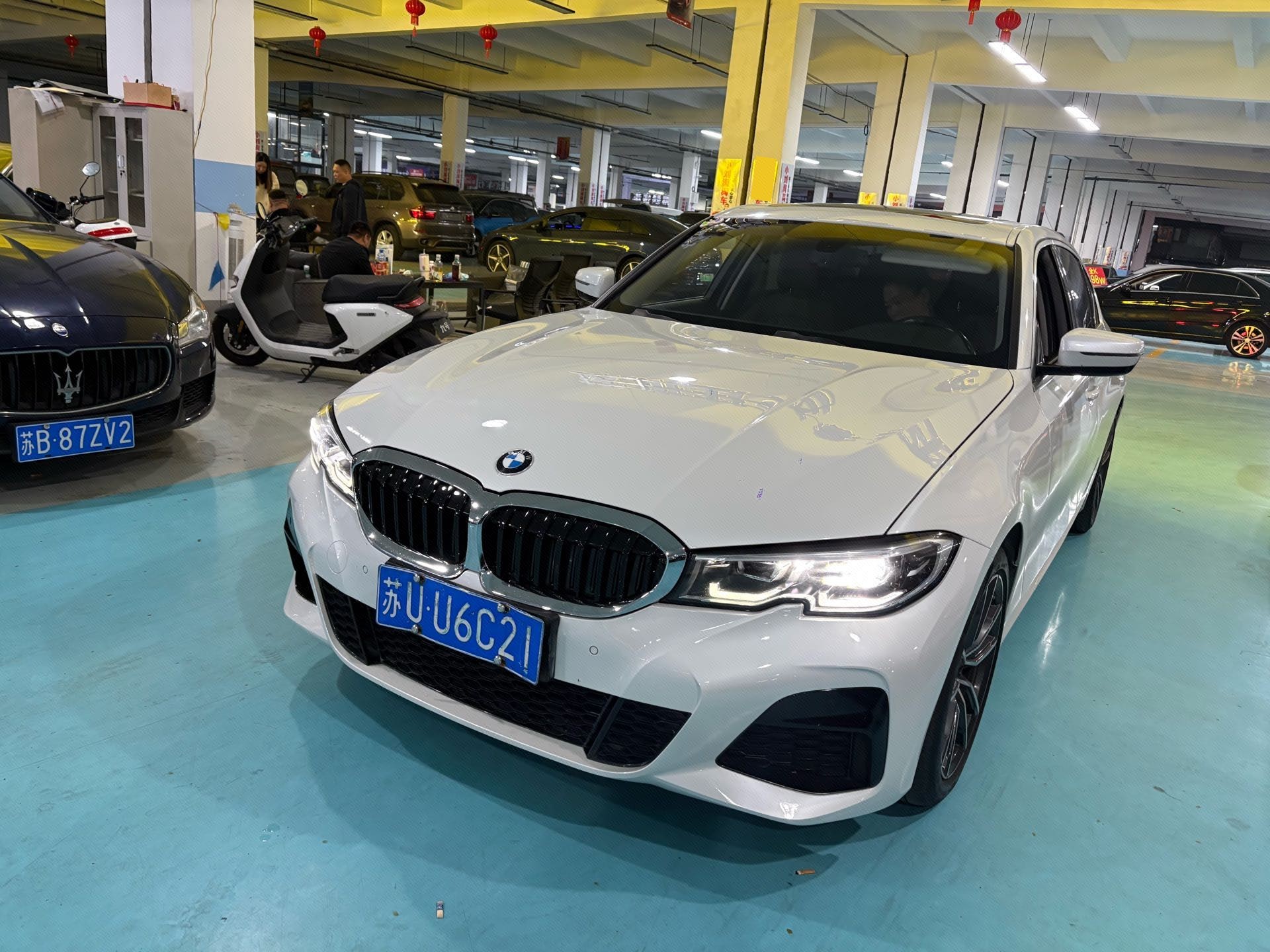BMW 3 Series 2021 BMW 3 Series 2021 immagine di auto