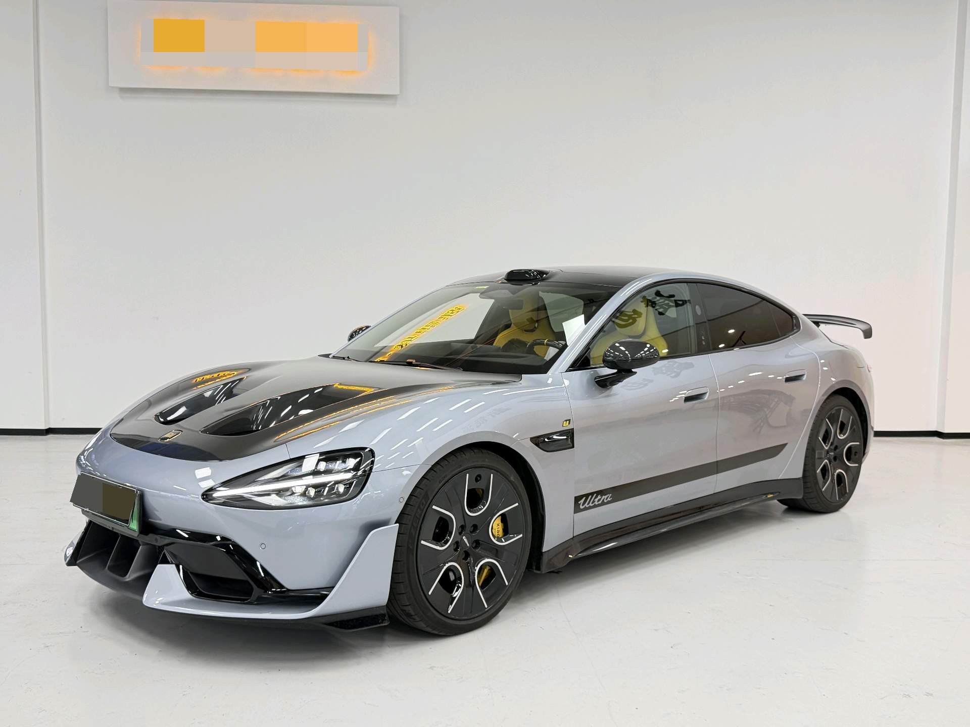 MI SU7 Ultra 2025 MI SU7 Ultra 2025 immagine di auto