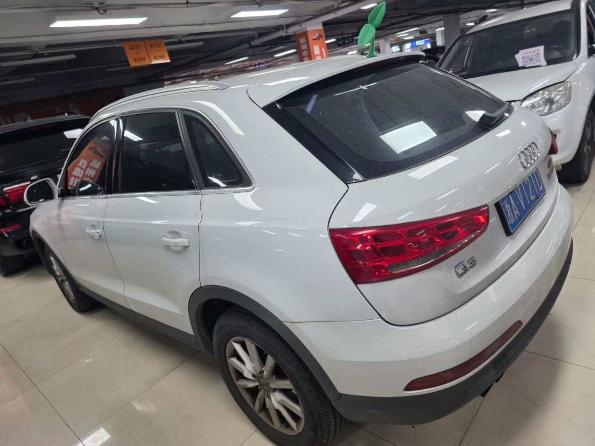 Audi Q3 2014 #3 Audi Q3 2014 car image #3