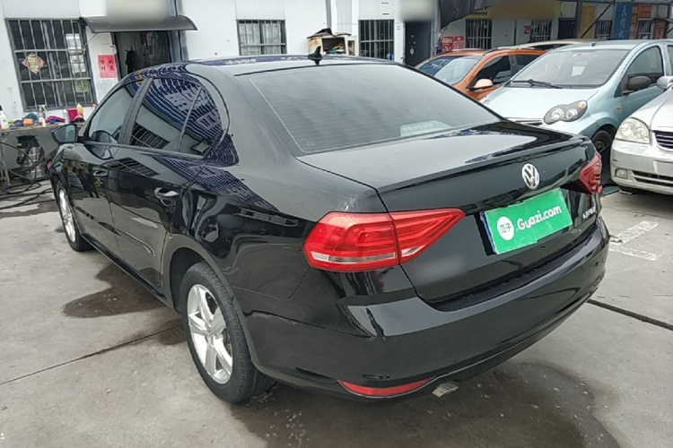 Volkswagen Lavida 2019 car image #7