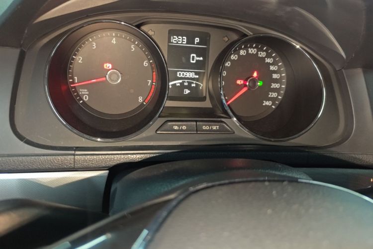Volkswagen Lavida 2017 immagine di auto #12