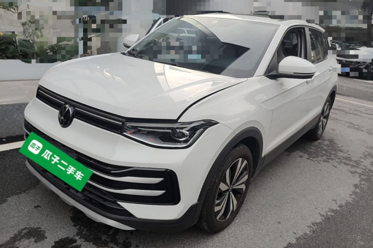 Volkswagen Tharu 2025 #2 Volkswagen Tharu 2025 car image #2