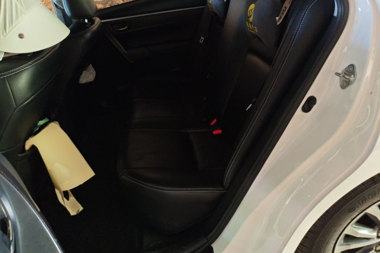 Toyota Corolla 2017 car image #10