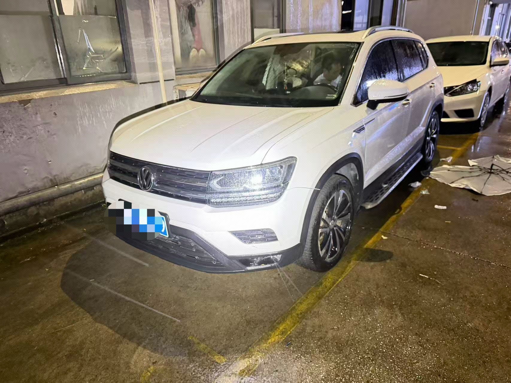 2019 2019 car image