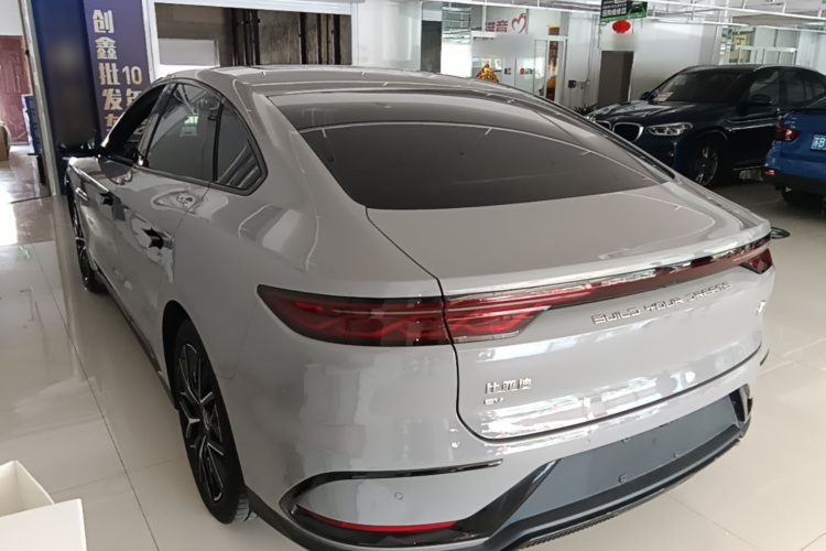 BYD Han 2024 car image #5