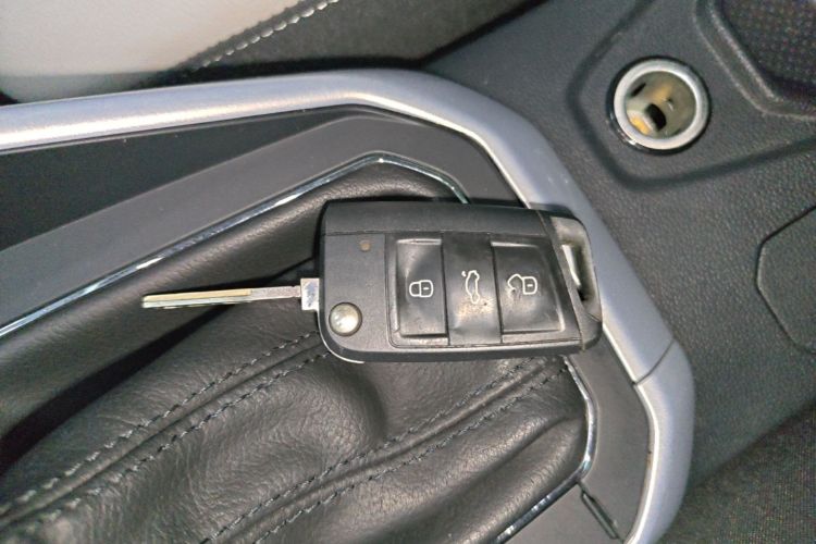 Volkswagen Polo 2020 immagine di auto #9