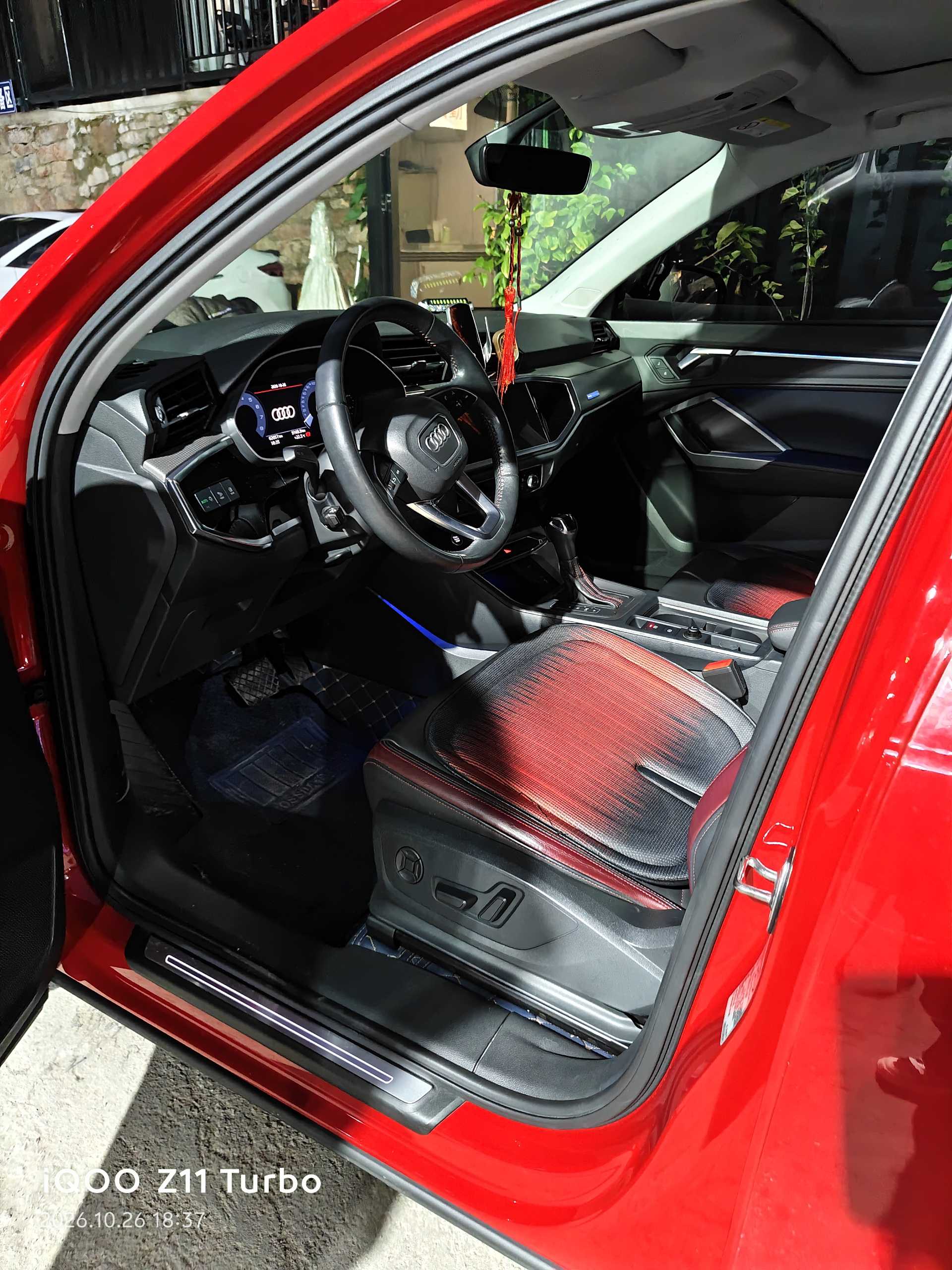 Audi Q3 2019 #4 Audi Q3 2019 car image #4